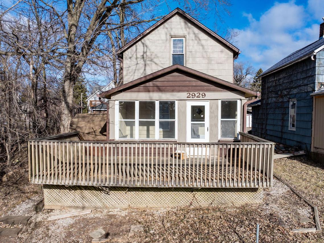 2929 14th Ave., Rock Island, IL 61201