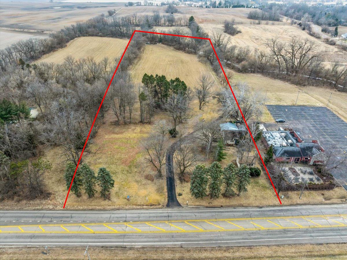 131 Oak Knoll Dr., Hampshire, IL 60140