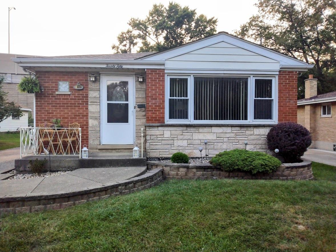 2050 Atwood Ave., Berkeley, IL 60163