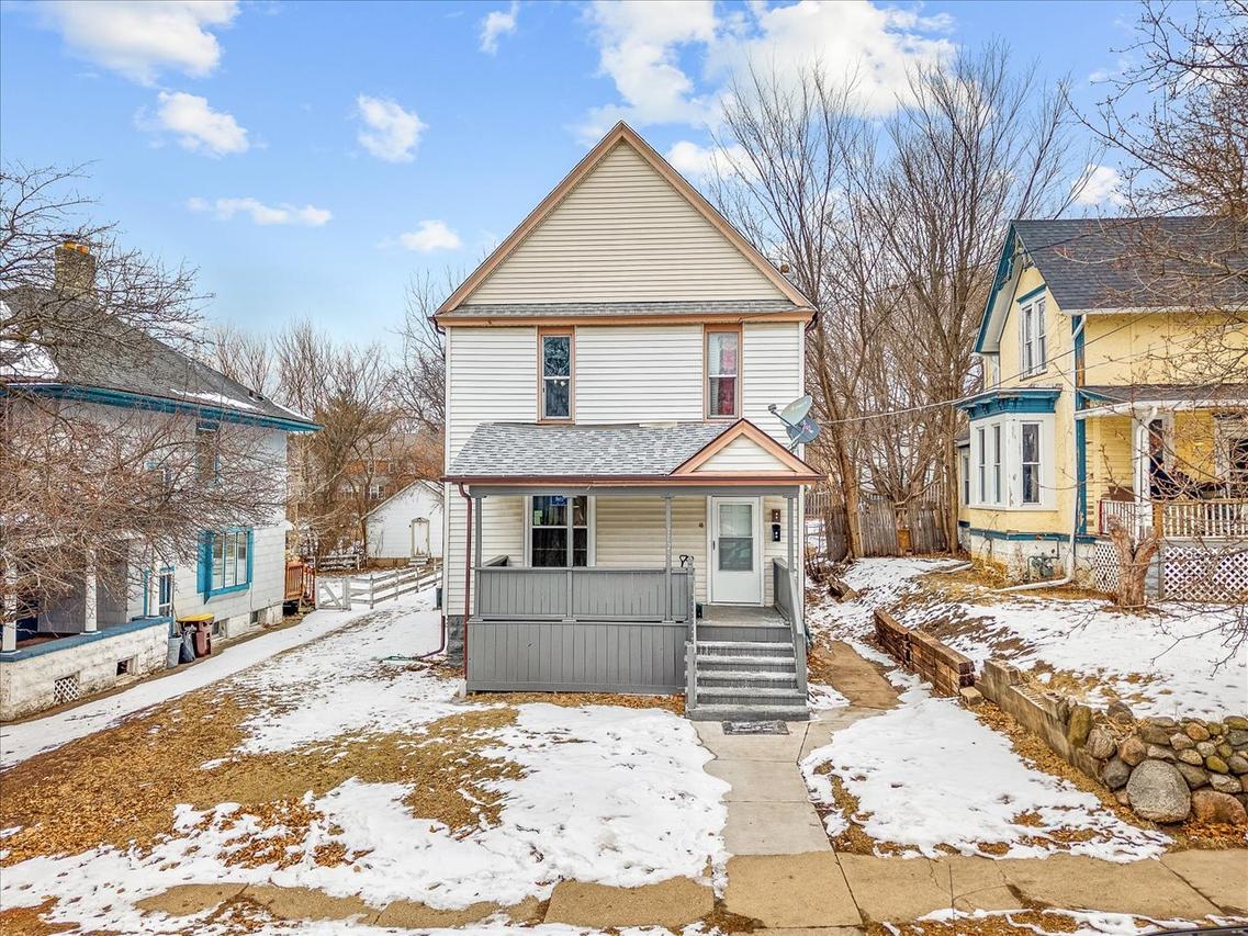 1128 Grant Ave., Rockford, IL 61103