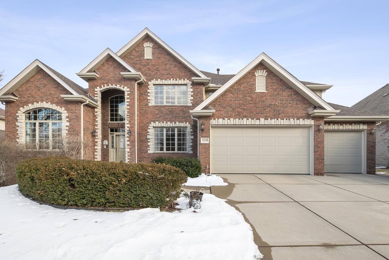 15549 Julies Way, Orland Park, IL 60462