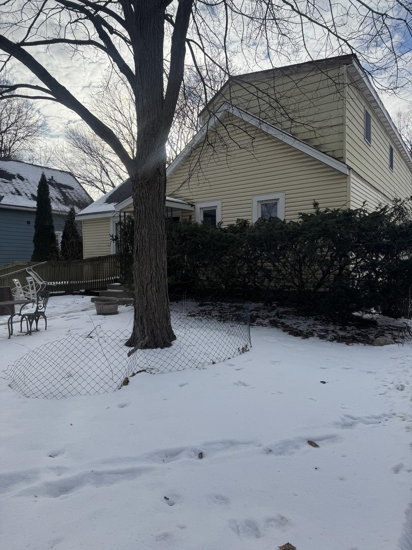 818 Bach St., Northbrook, IL 60062