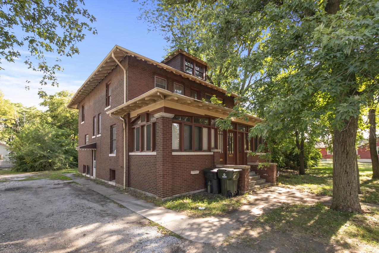 14119 Lincoln Ave., Dolton, IL 60419