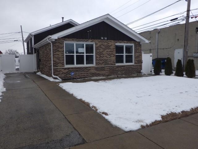 1414 Memorial Dr., Calumet City, IL 60409