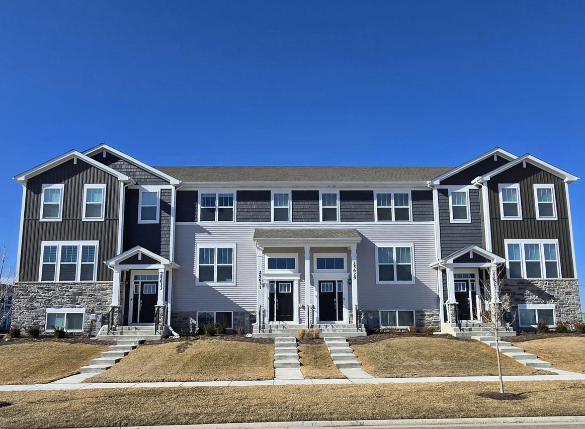 25631 W Wakefield Dr., Plainfield, IL 60544