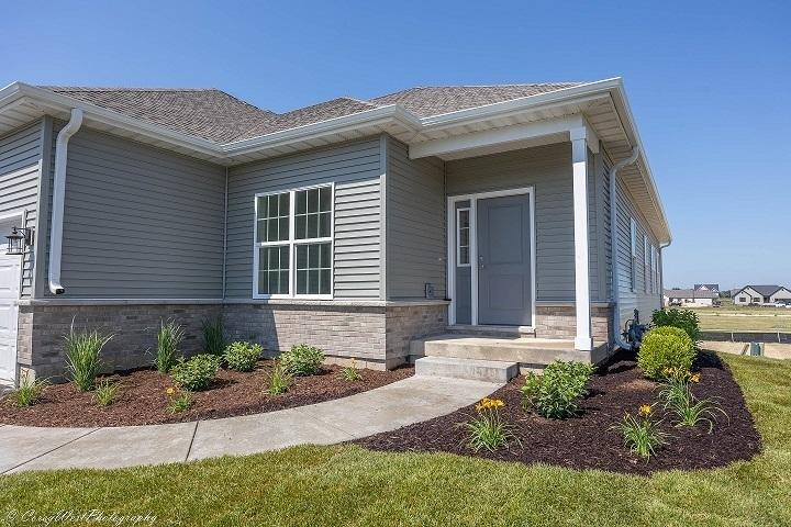 2206 Maggie Ln., Sycamore, IL 60178