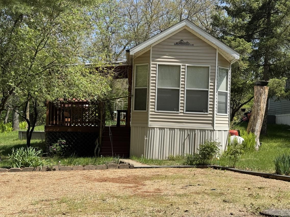 21-79 Woodhaven Lake, Sublette, IL 61367