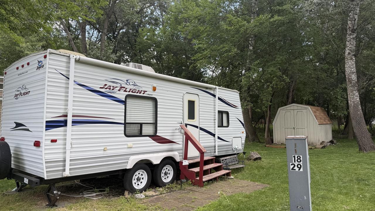 18-29 Woodhaven Lakes, Sublette, IL 61367