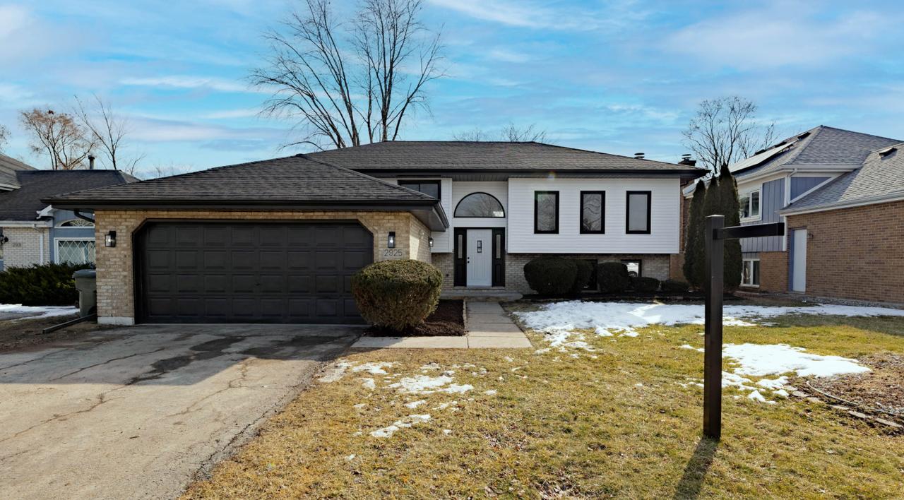 2925 201st Pl., Lynwood, IL 60411