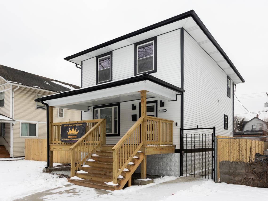 1508 S 7th Ave., Maywood, IL 60153