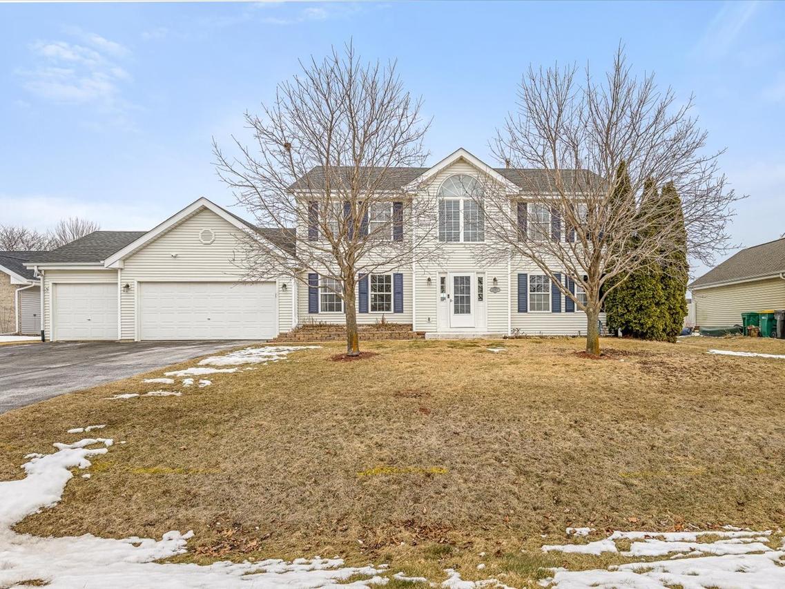 10853 Lemon Grass Ln., Roscoe, IL 61073