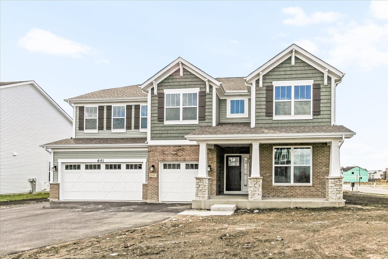 641 Henry Ln., Oswego, IL 60543