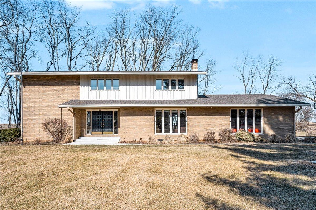 19066 Woodland Tr., Bloomington, IL 61705