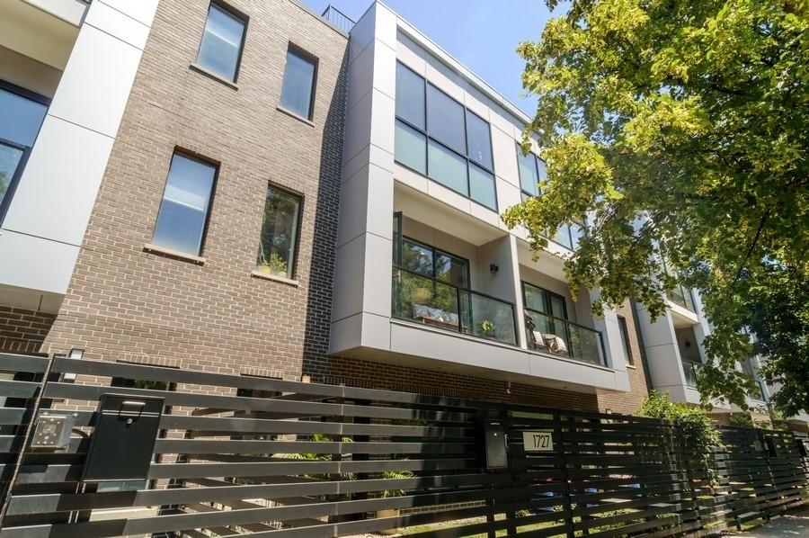 1727 N Winnebago Ave., Chicago, IL 60647