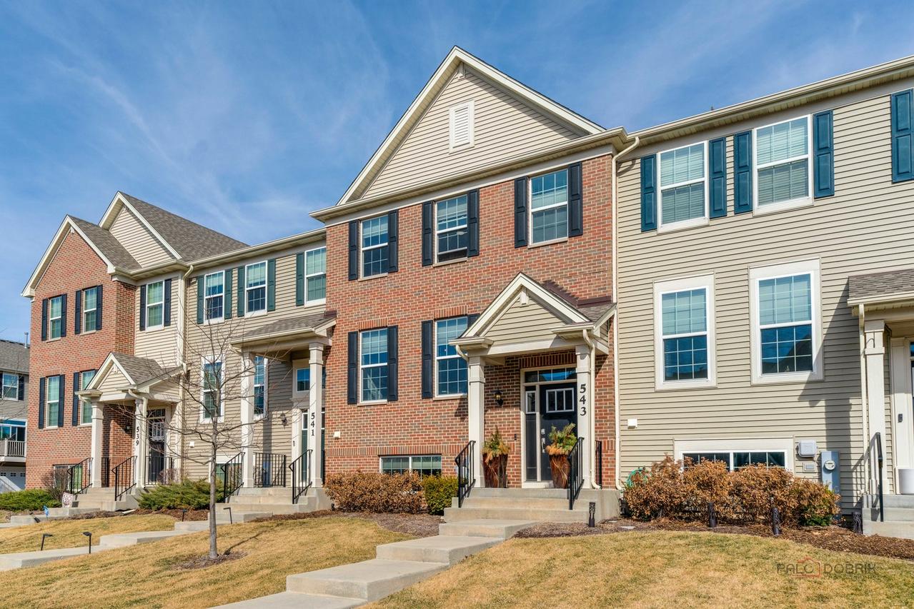 [Address Hidden by Seller], Crystal Lake, IL 60012