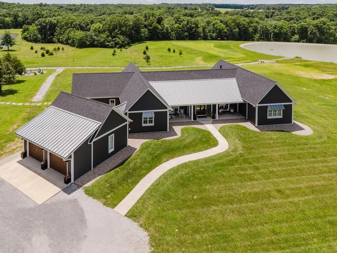 455 Webb Town Ln., Tunnel Hill, IL 62972