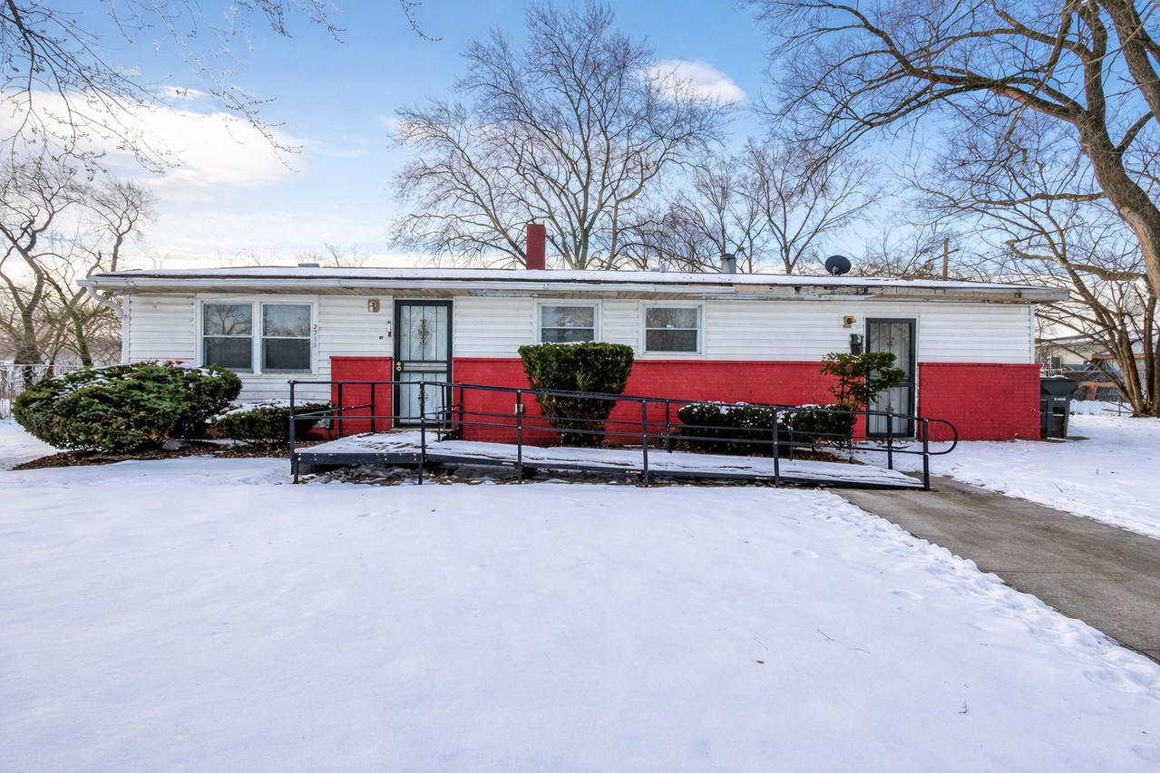 2711 W 165th St., Markham, IL 60428