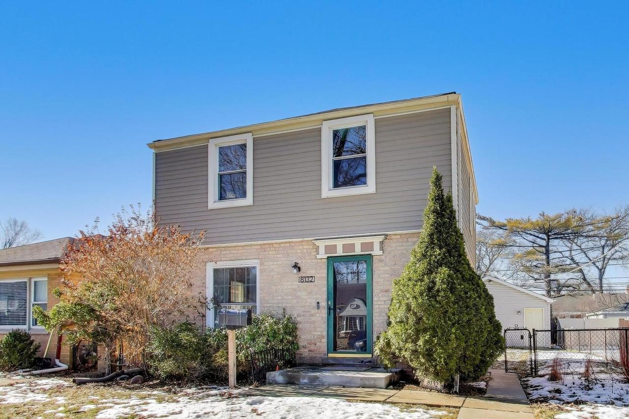 8132 Kolmar Ave., Skokie, IL 60076