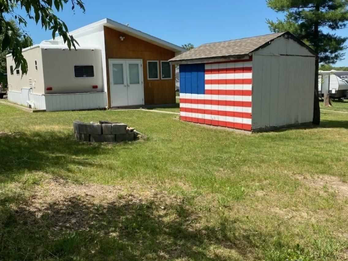 13-100 Woodhaven Lakes, Sublette, IL 61367