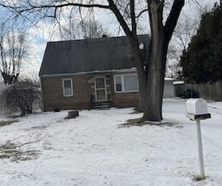 6918 Garden Ln., Bridgeview, IL 60455