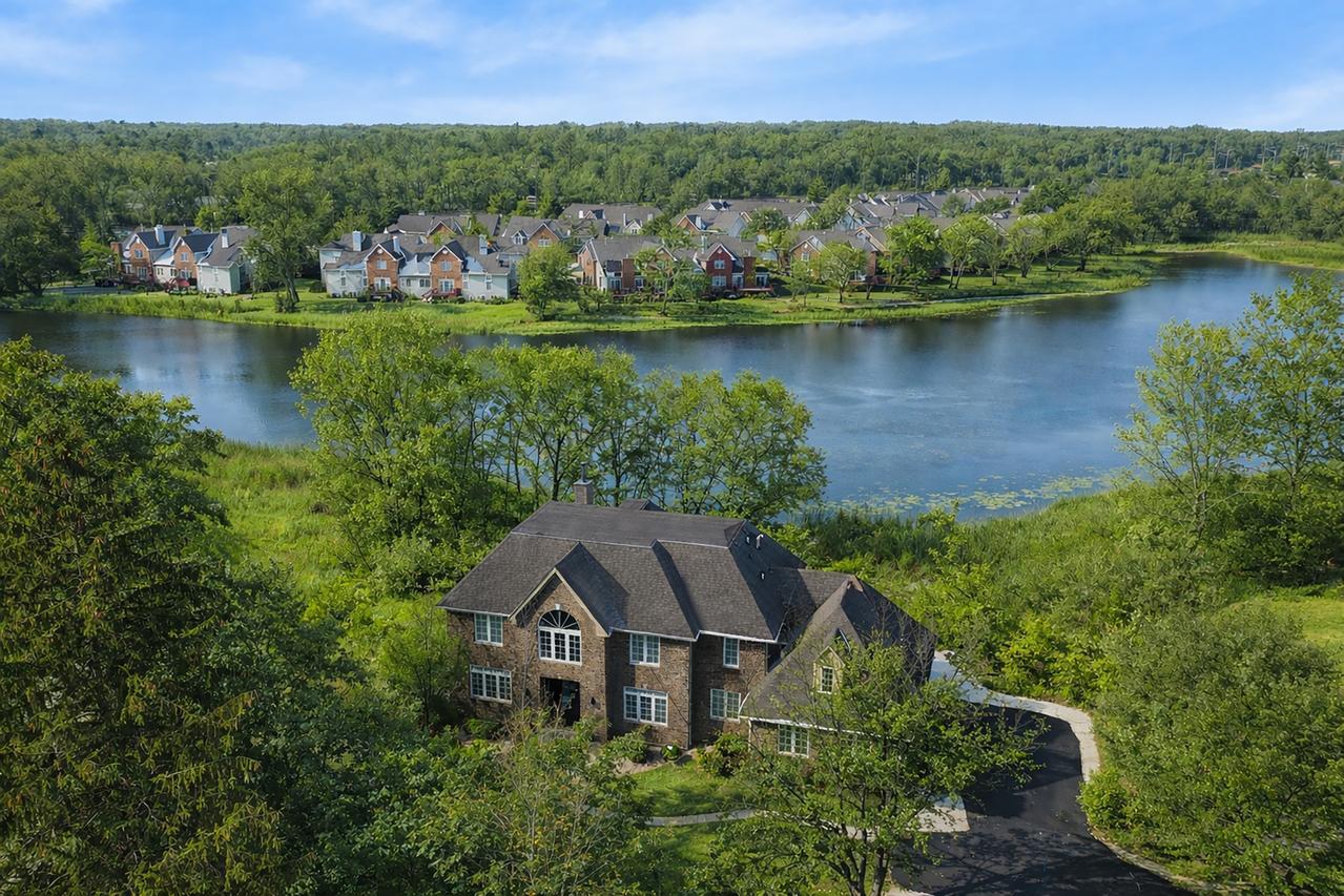 1481 W Winnetka St., Palatine, IL 60067