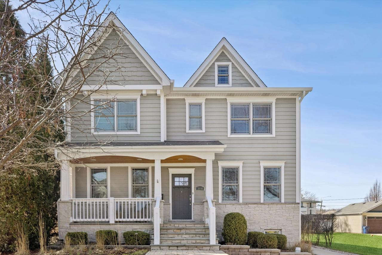 3900 Forest Ave., Western Springs, IL 60558