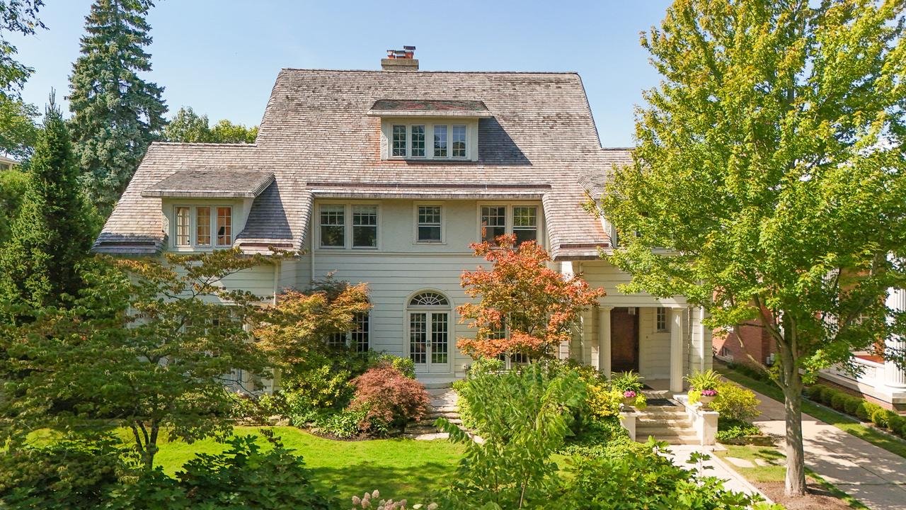 1030 Sheridan Rd., Evanston, IL 60202