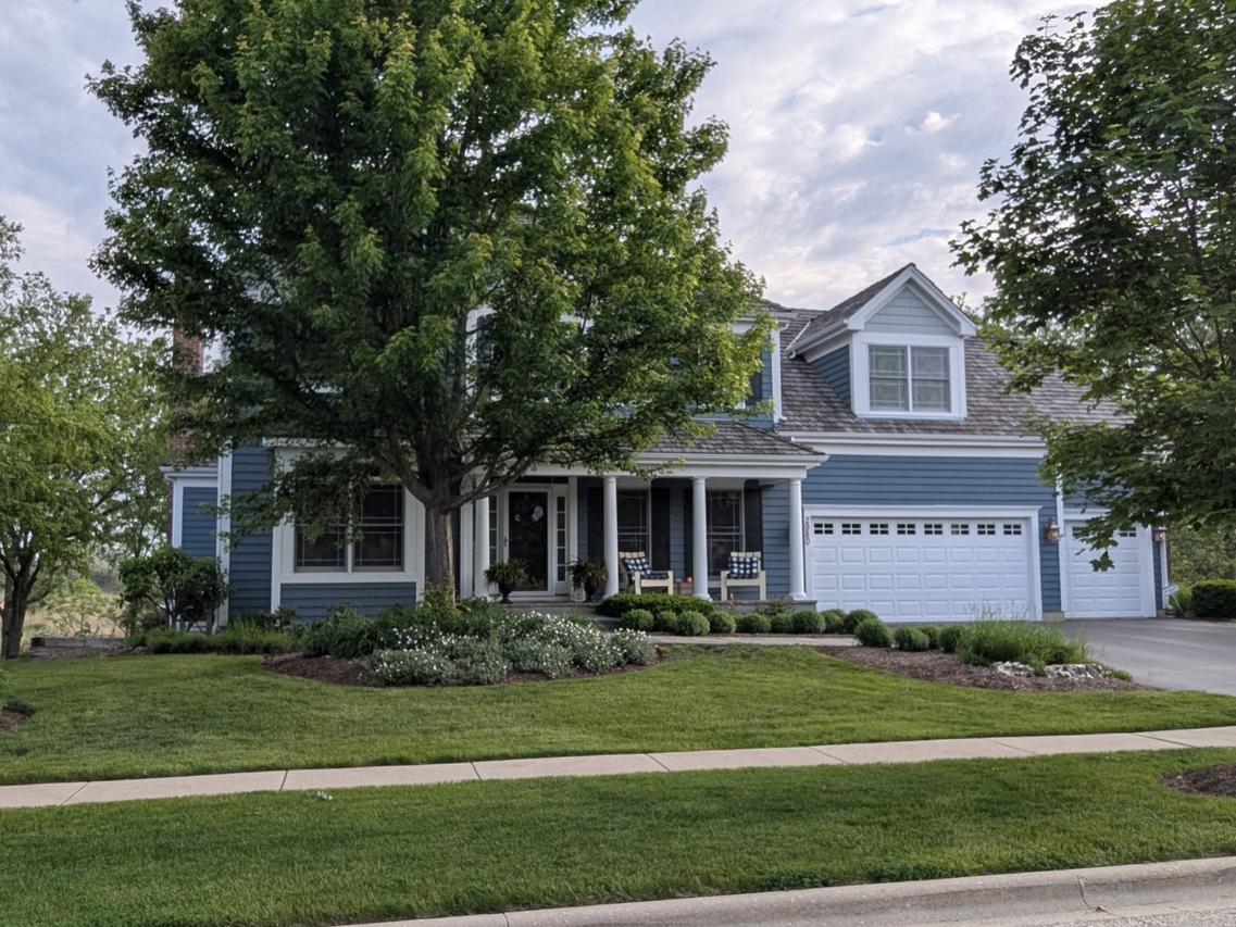 [Address Hidden by Seller], Lindenhurst, IL 60046