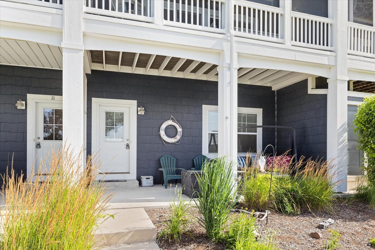 13 River Row, Ottawa, IL 61350