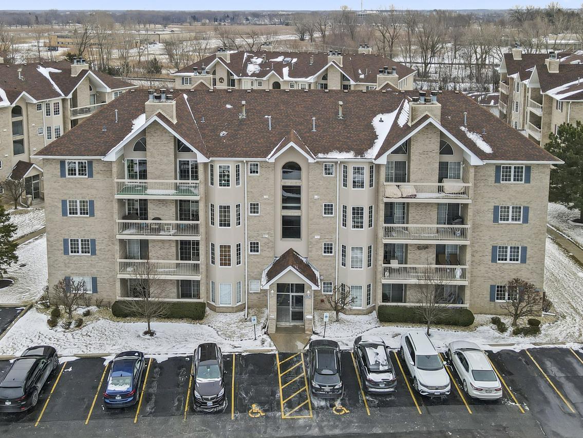 7759 Bristol Park Dr. #2SE, Tinley Park, IL 60477