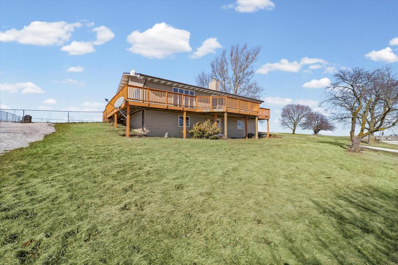 42242 N 770 East Rd., Rankin, IL 60960