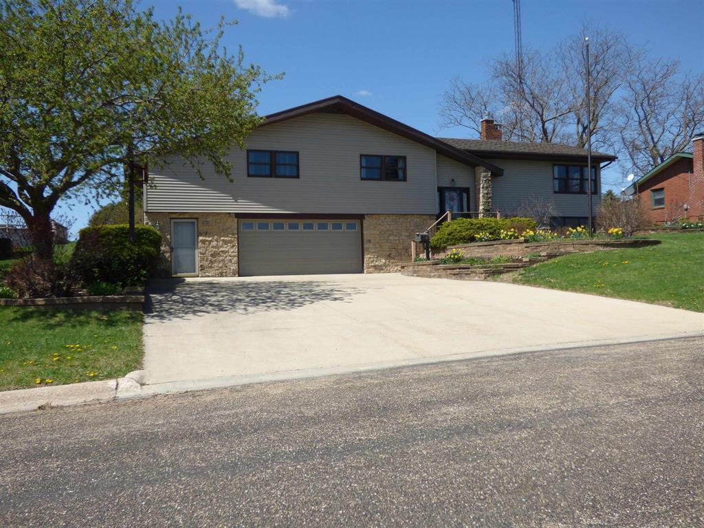 532 S Ward St., Stockton, IL 61085