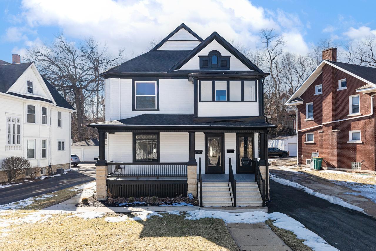 416 Buell Ave., Joliet, IL 60435