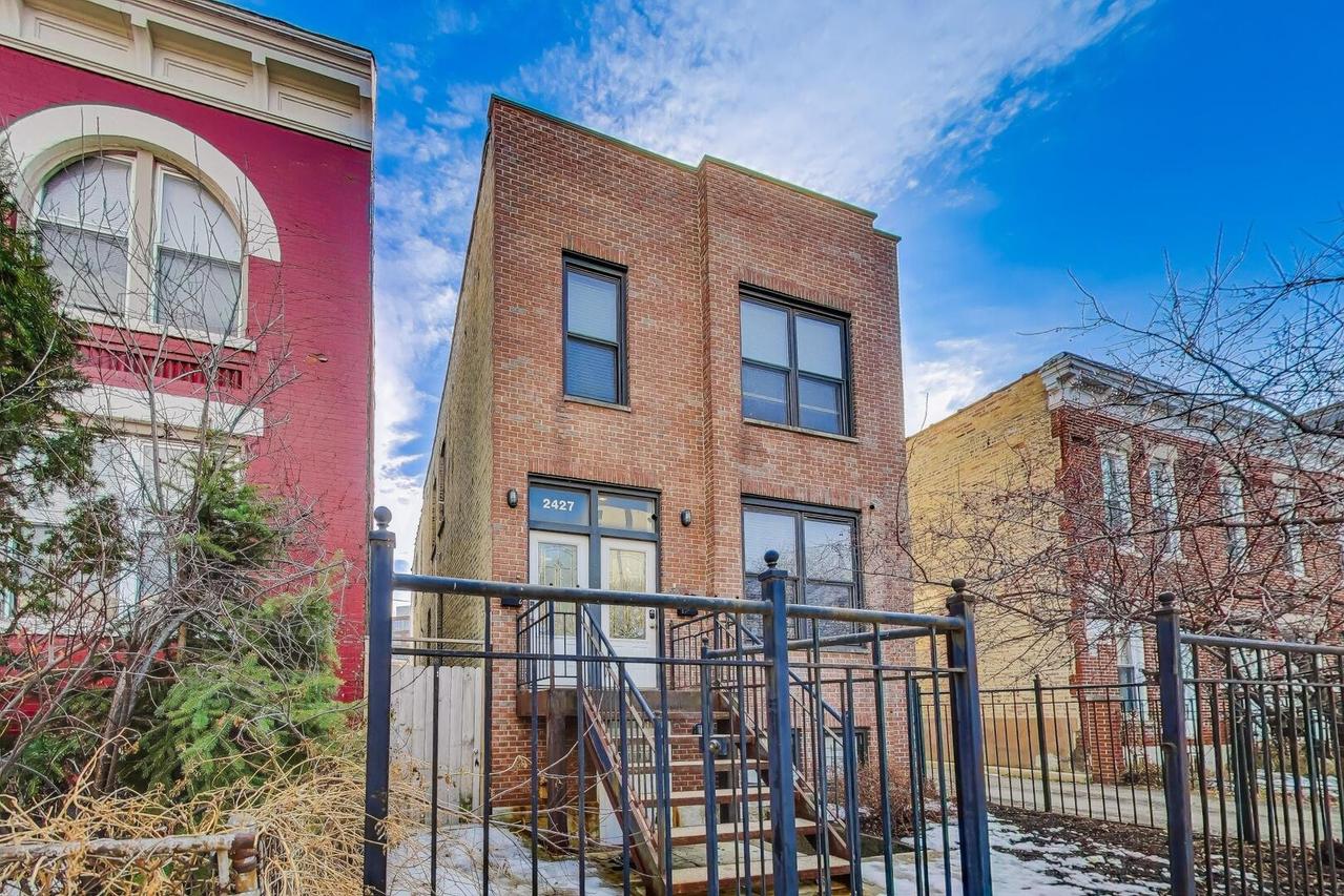 2427 W Mclean Ave., Chicago, IL 60647