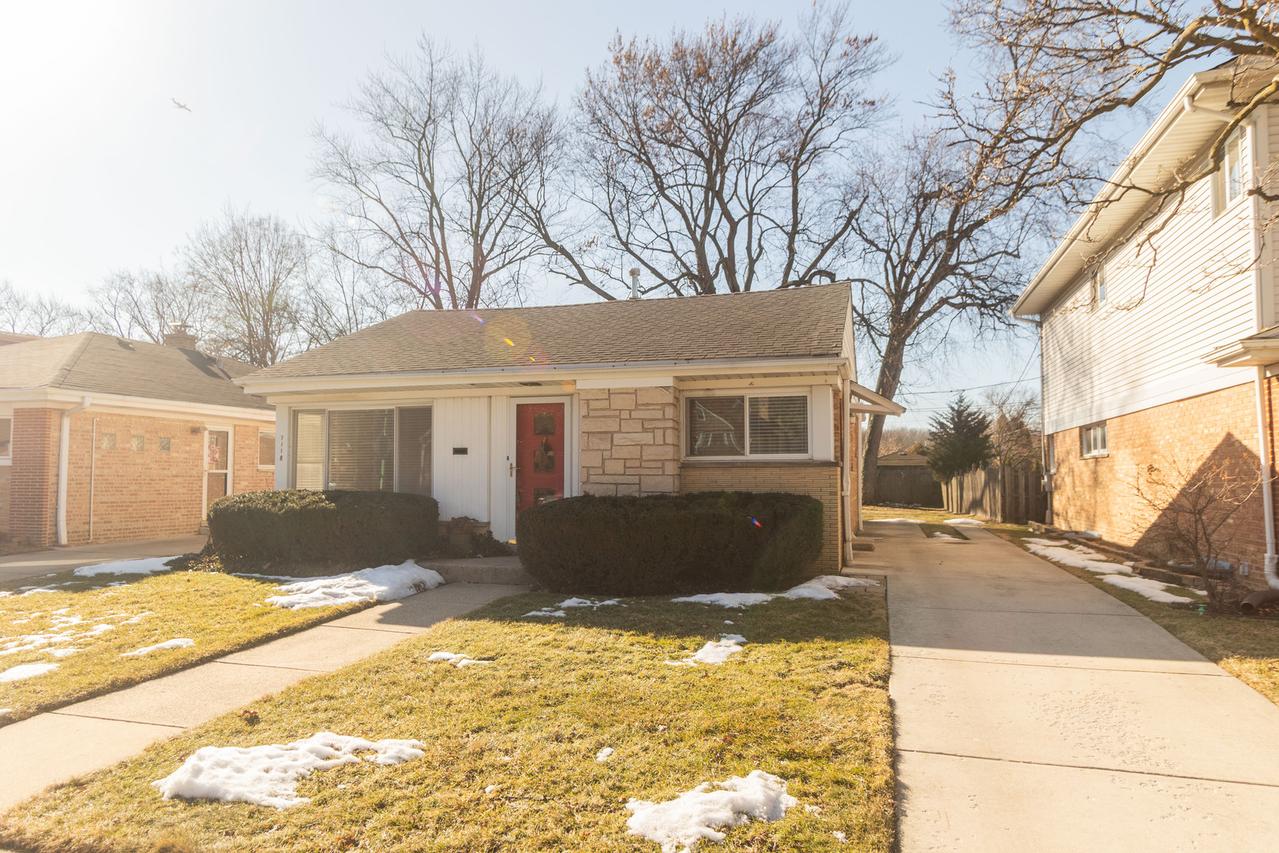 7118 N Merrimac Ave., Chicago, IL 60646