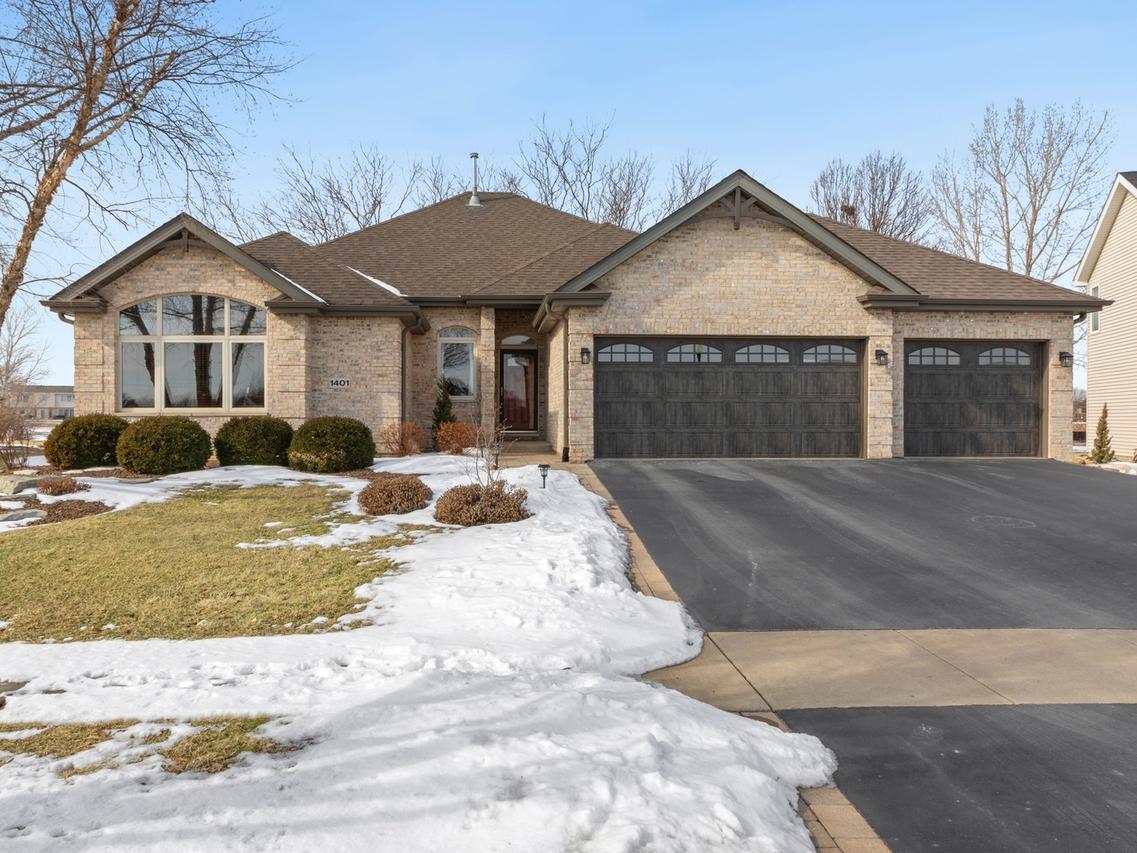 1401 Rolling Pass, Beecher, IL 60401