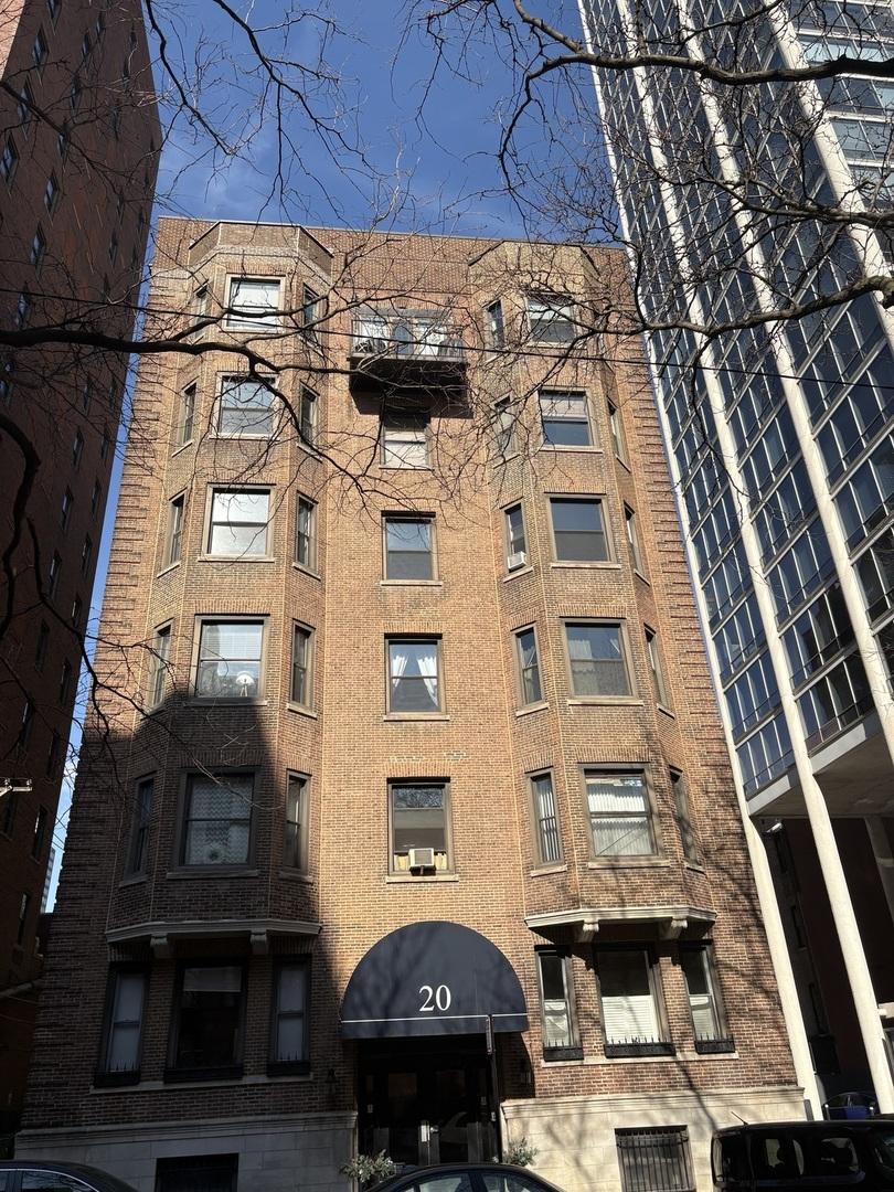 20 E Goethe St. #404, Chicago, IL 60610