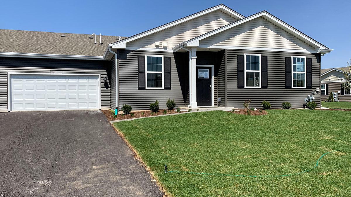 6501 Juniper Dr., Wonder Lake, IL 60097