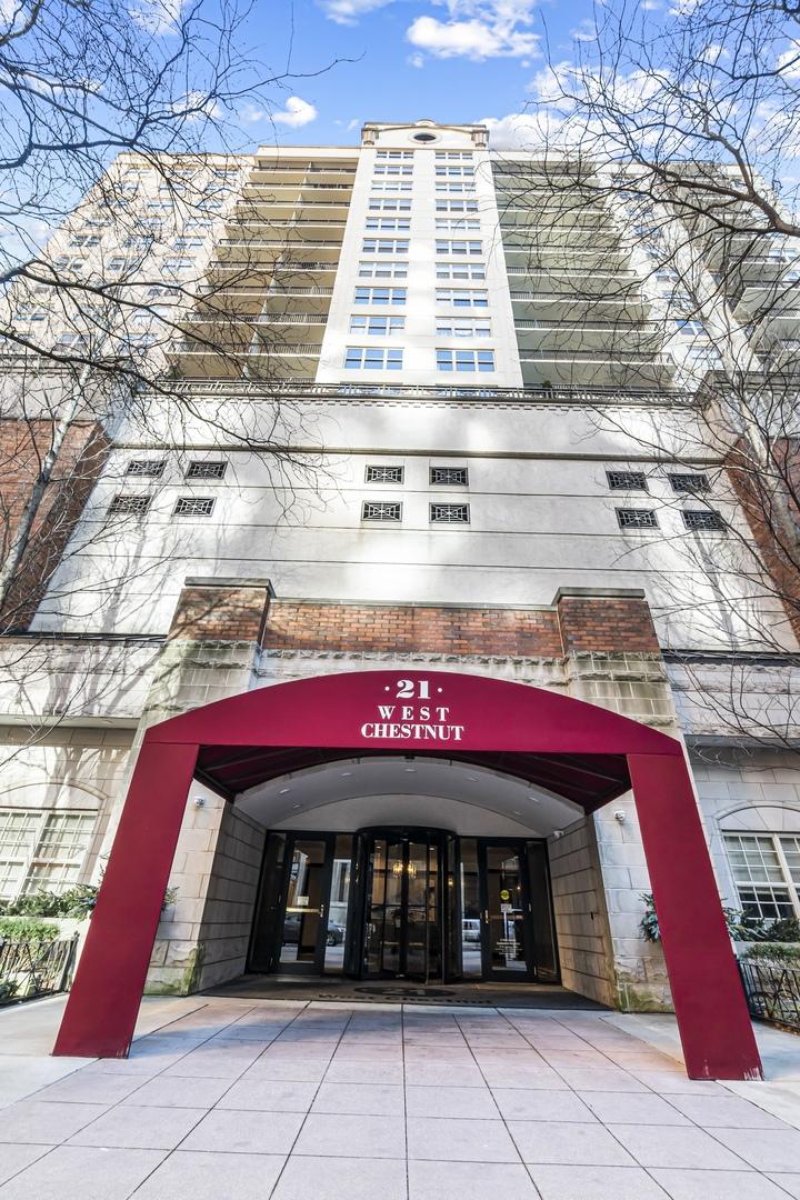 21 W Chestnut St. #1403, Chicago, IL 60610