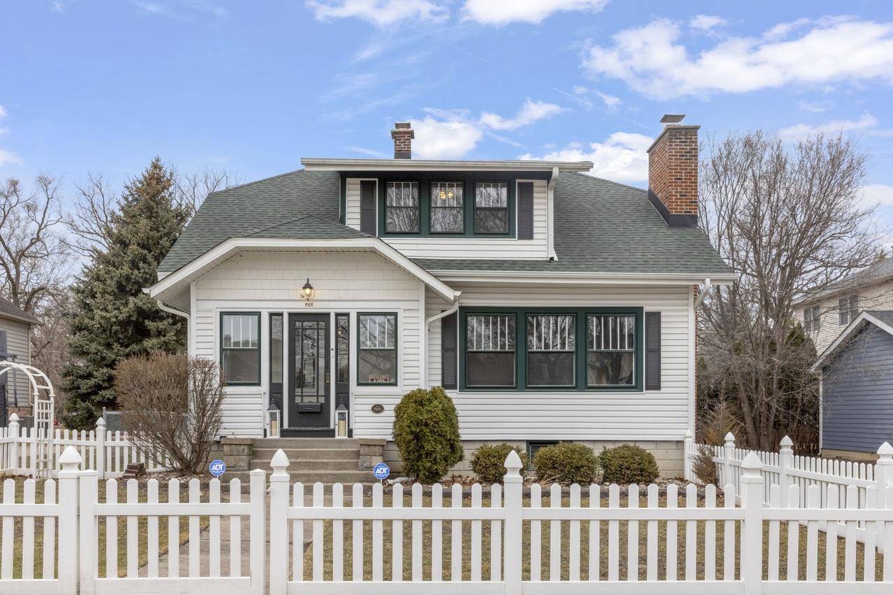 312 S Maple St., Itasca, IL 60143