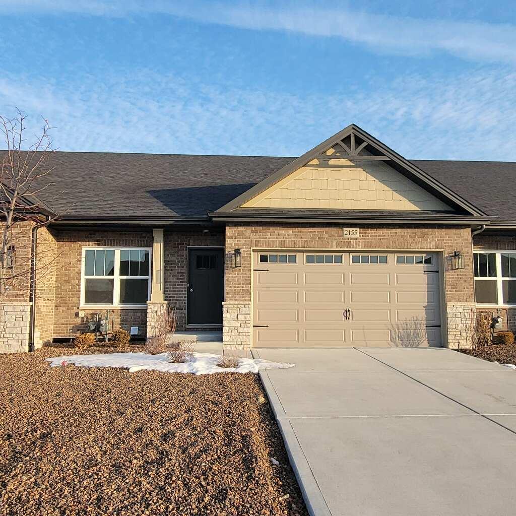 2155 Sky Harbor Dr., New Lenox, IL 60451