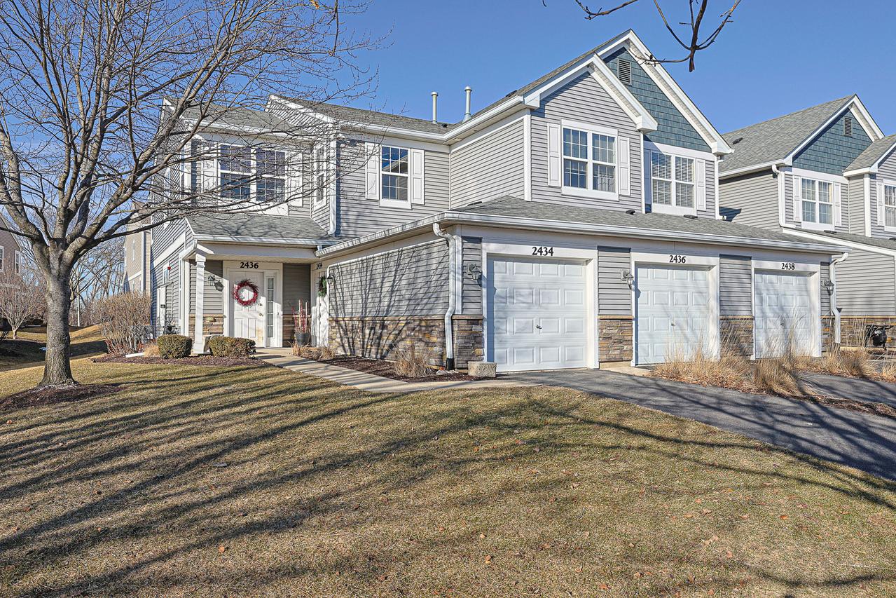 2436 Golf Ridge Cir., Naperville, IL 60563