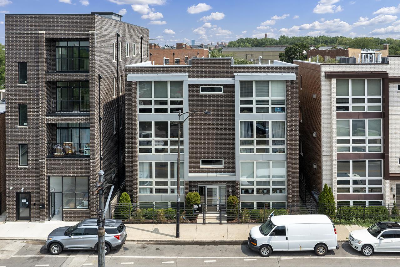 3215 N Elston Ave. #3N, Chicago, IL 60618