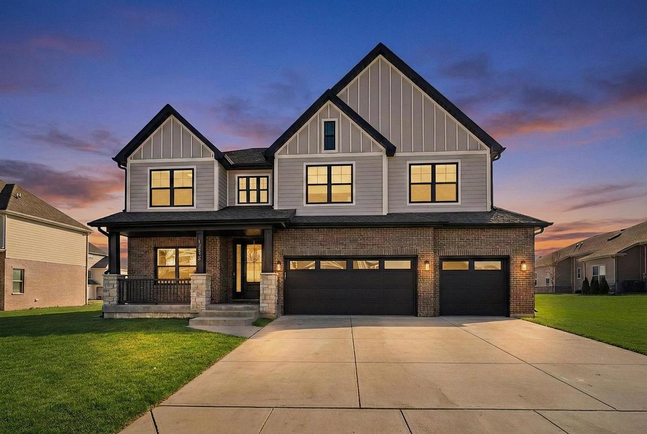 12890 Collina Ln., Lemont, IL 60439