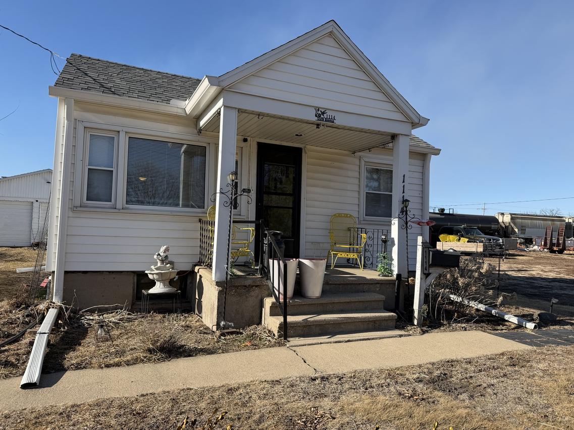 [Address Hidden by Seller], Mendota, IL 61342