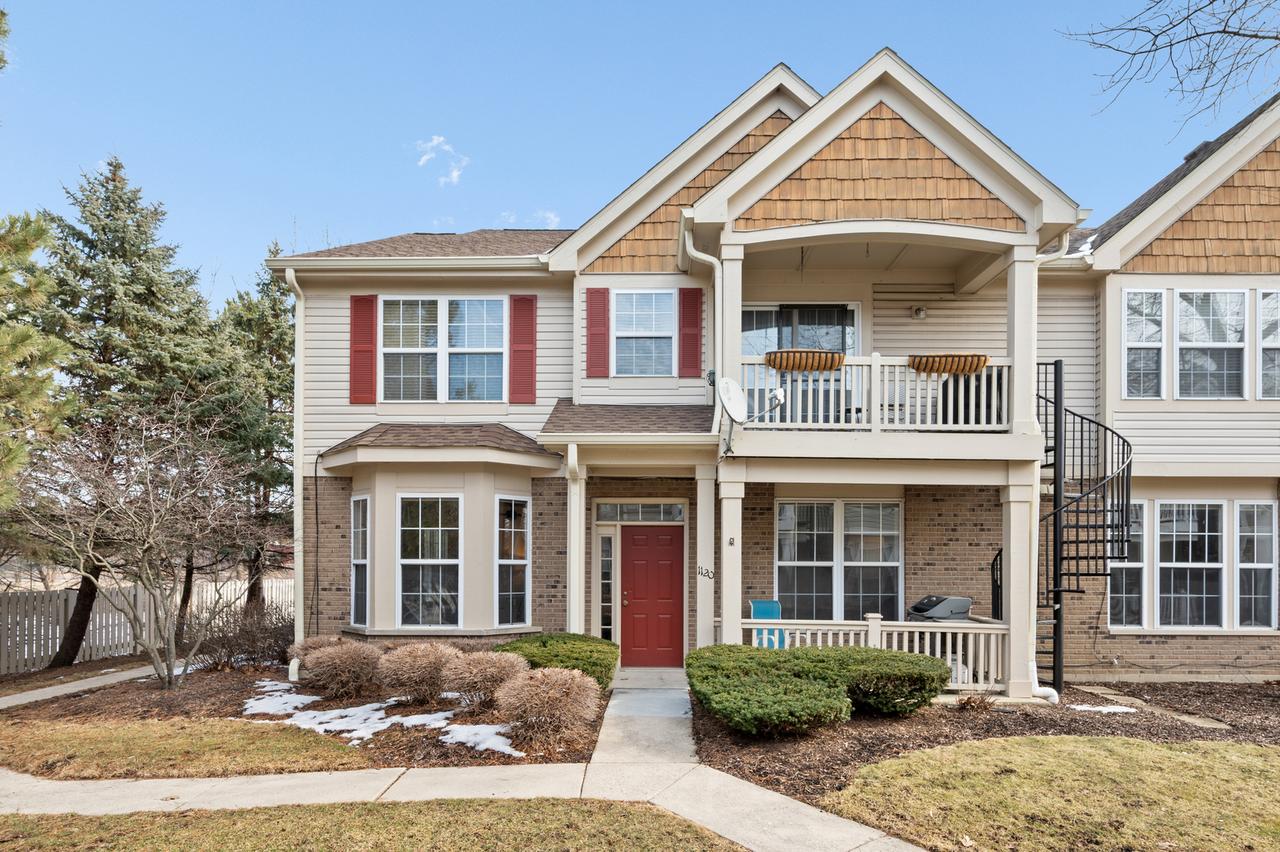 1120 Georgetown Way #4-2, Vernon Hills, IL 60061