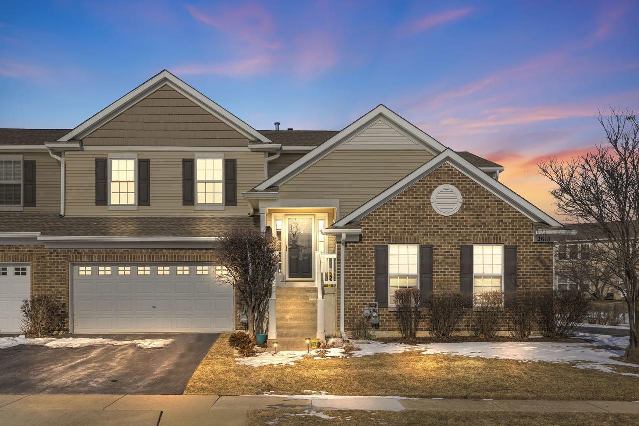 2612 Loren Ln., Algonquin, IL 60102