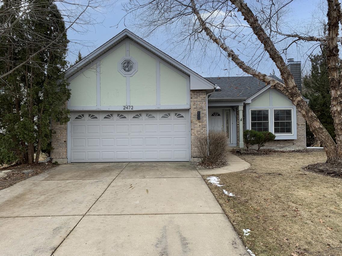 2472 Fox Dr., Aurora, IL 60506