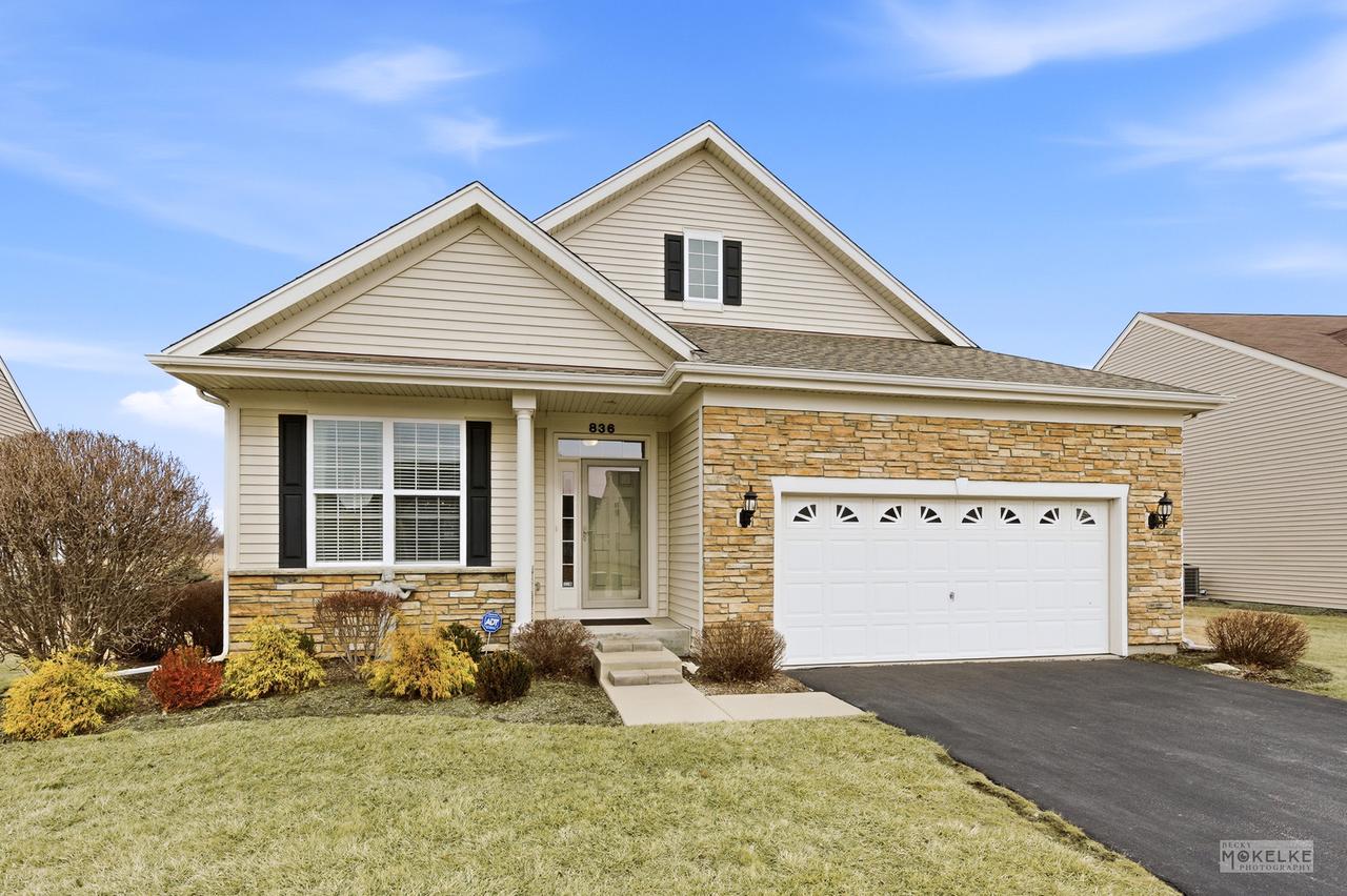 [Address Hidden by Seller], Oswego, IL 60543