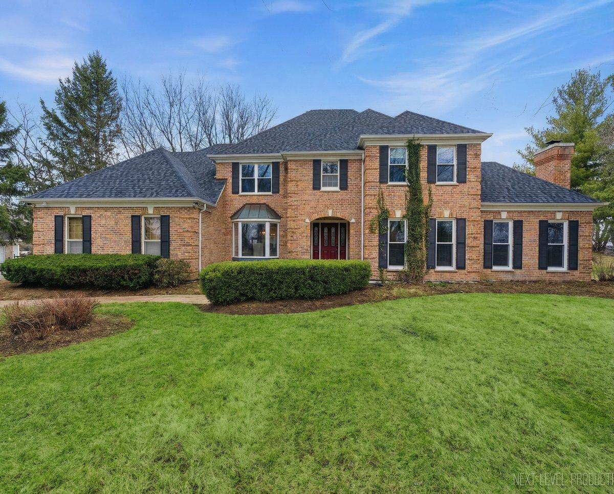 7N108 Hastings Dr., St. Charles, IL 60175